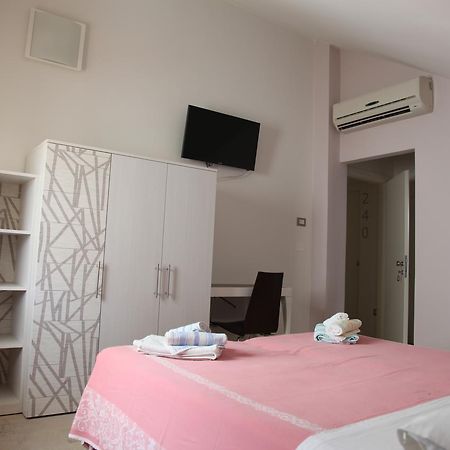 Hotel Silver Rimini Extérieur photo