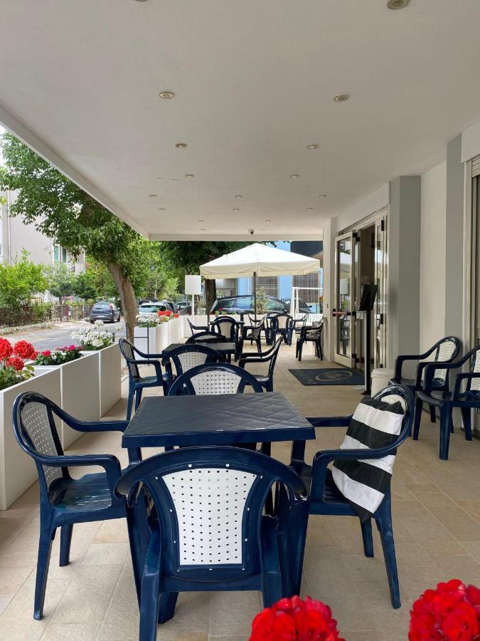 Hotel Silver Rimini Extérieur photo