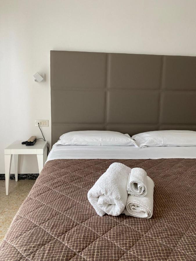 Hotel Silver Rimini Extérieur photo
