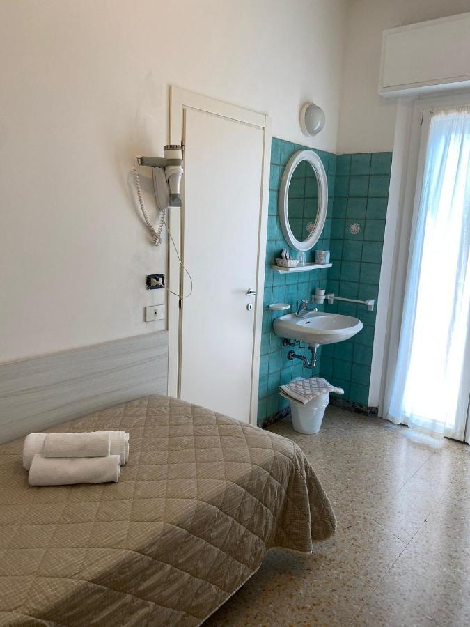 Hotel Silver Rimini Extérieur photo
